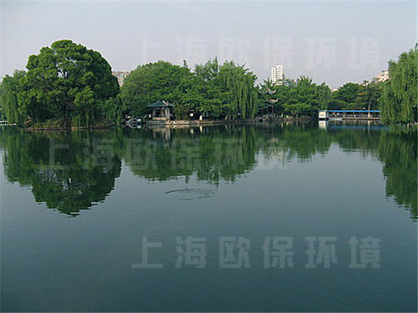 昆明翠湖公园，人工湖治理